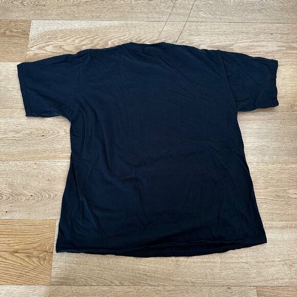 Harry Potter Gryffindor Quidditch T-shirt in Gold and Black - Picture 3 of 3